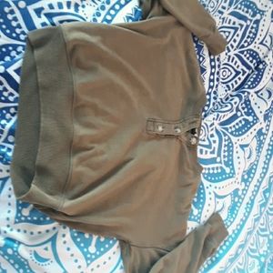 American eagle crew neck